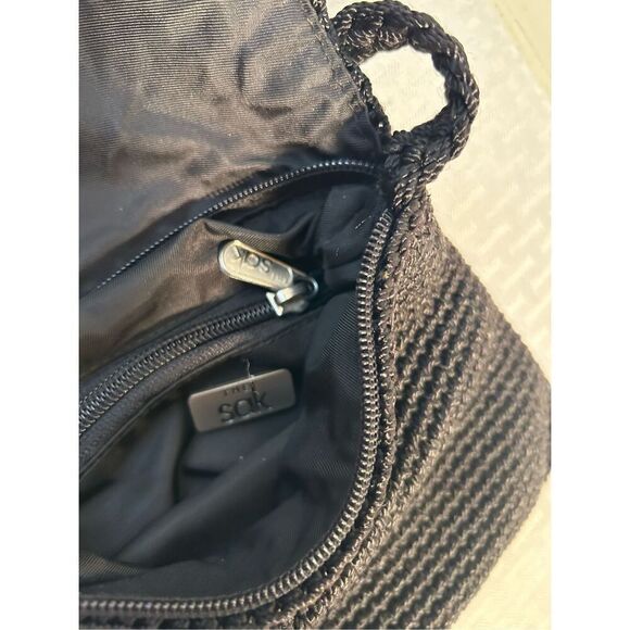 The Sak black crotchet bag shoulder strap 6"x7" - Picture 4 of 7